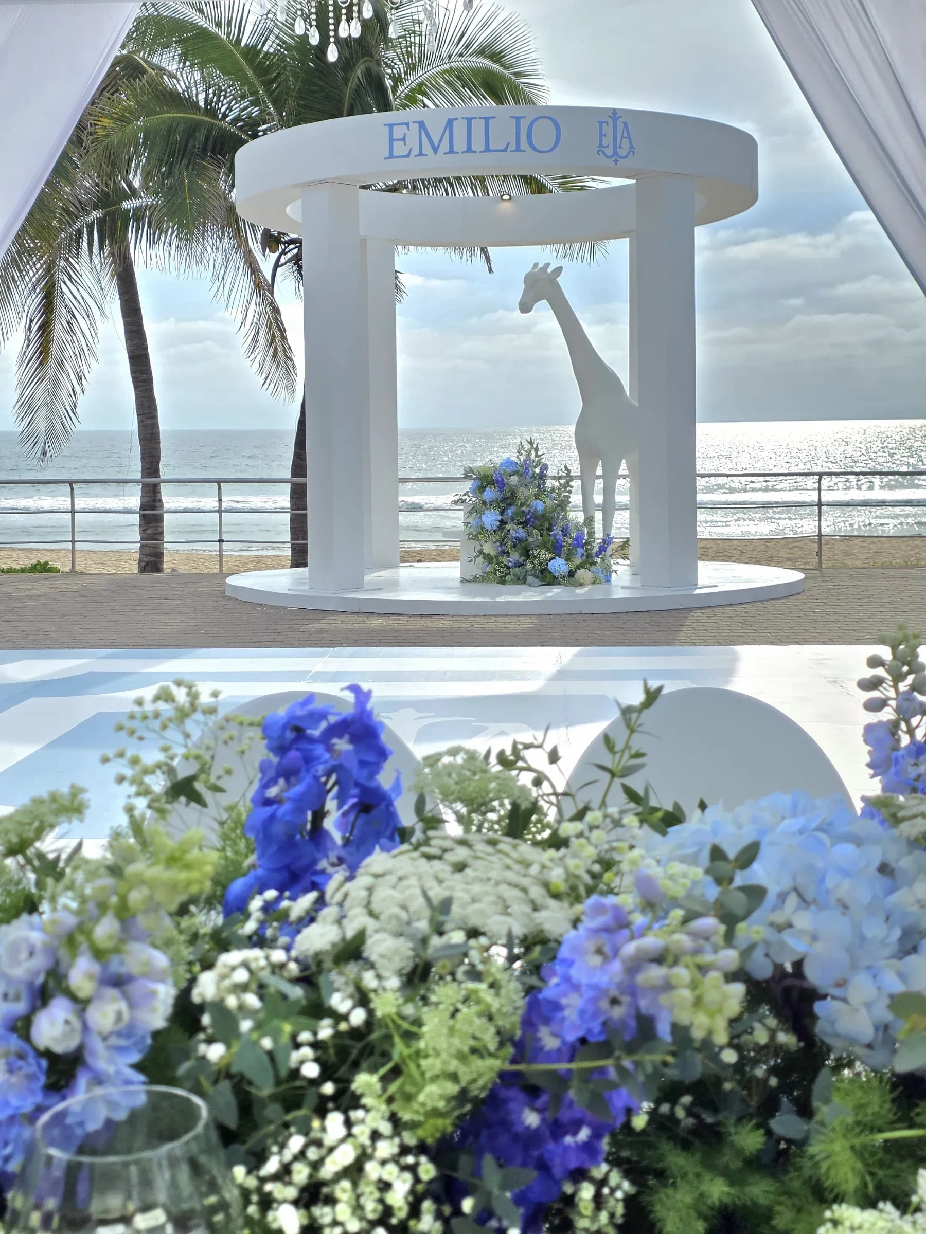 ESTRUCTURA CIRCULA EMI — Majov Eventos Mazatlán